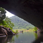 De uitgang van de Phong Nha grotten<br/>Copyright © JTravel.nl De uitgang van de Phong Nha grotten / Copyright © JTravel.nl