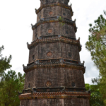 De achterkant van de Thien Mu Pagode in Hué<br/>Copyright © JTravel.nl De achterkant van de Thien Mu Pagode in Hué / Copyright © JTravel.nl