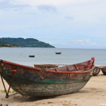 Vissersboten op het strand van Danang op 13-9-2013<br/>Copyright © JTravel.nl Vissersboten op het strand van Danang op 13-9-2013 / Copyright © JTravel.nl