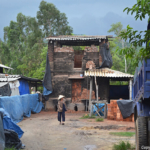 Stenen bakken in een stenenbakkerij op 16-9-2013<br/>Copyright © JTravel.nl Stenen bakken in een stenenbakkerij op 16-9-2013 / Copyright © JTravel.nl