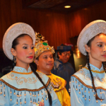 Danseressen tijdens de dinnercruise in Ho Chi Minh City<br/>Copyright © JTravel.nl Danseressen tijdens de dinnercruise in Ho Chi Minh City / Copyright © JTravel.nl
