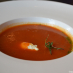 De pomodorisoep (voorgerecht) tijdens het diner op de 1e avond in het Fletcher Hotel De Cooghen in De Koog<br/>Copyright © JTravel.nl De pomodorisoep (voorgerecht) tijdens het diner op de 1e avond in het Fletcher Hotel De Cooghen in De Koog / Copyright © JTravel.nl