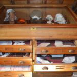 De zolder van de Oudheidkamer in Den Burg<br/>Copyright © JTravel.nl De zolder van de Oudheidkamer in Den Burg / Copyright © JTravel.nl