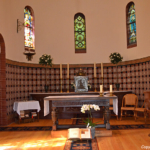 Het altaar van de katholieke kerk van De Cocksdorp<br/>Copyright © JTravel.nl Het altaar van de katholieke kerk van De Cocksdorp / Copyright © JTravel.nl