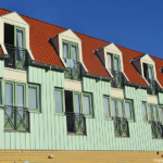 De achterkant van het Fletcher Hotel De Cooghen in De Koog<br/>Copyright © JTravel.nl De achterkant van het Fletcher Hotel De Cooghen in De Koog / Copyright © JTravel.nl