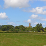 Uitzicht naar De Waal vanaf 't Sommelpaadje rond De Waal<br/>Copyright © JTravel.nl Uitzicht naar De Waal vanaf 't Sommelpaadje rond De Waal / Copyright © JTravel.nl