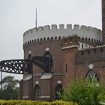 De buitenkant van het Cruquius Museum in Cruquius tijdens de Instawalk Waterbazen<br/>Copyright © JTravel.nl De buitenkant van het Cruquius Museum in Cruquius tijdens de Instawalk Waterbazen / Copyright © JTravel.nl