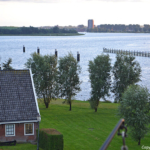 Klik hier om de informatie van locatie Rijnlandshuis in Spaarndam te lezen Het uitzicht vanuit het Rijnlandshuis in Spaarndam / Copyright © JTravel.nl
