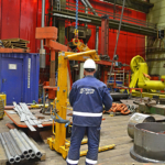 In de fabriekshal van Damen Shiprepair in Amsterdam Noord tijdens de Instameet 24H Noord<br/>Copyright ยฉ JTravel.nl In de fabriekshal van Damen Shiprepair in Amsterdam Noord tijdens de Instameet 24H Noord / Copyright ยฉ JTravel.nl