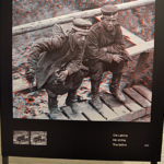 De 3D foto 'De latrine' tijdens de tentoonstelling Front 14/18 in het Waterliniemuseum in Bunnik<br/>Copyright © JTravel.nl De 3D foto 'De latrine' tijdens de tentoonstelling Front 14/18 in het Waterliniemuseum in Bunnik / Copyright © JTravel.nl