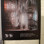 De 3D foto 'Verwoeste kerk: soldaat op het spreekgestoelte' tijdens de tentoonstelling Front 14/18 in het Waterliniemuseum in Bunnik<br/>Copyright © JTravel.nl De 3D foto 'Verwoeste kerk: soldaat op het spreekgestoelte' tijdens de tentoonstelling Front 14/18 in het Waterliniemuseum in Bunnik / Copyright © JTravel.nl