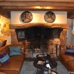 De open haard in de brasserie/ontbijtruimte van Herberg de Gouden Leeuw in Bronkhorst<Br/>Copyright © JTravel.nl De open haard in de brasserie/ontbijtruimte van Herberg de Gouden Leeuw in Bronkhorst / Copyright © JTravel.nl