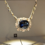 Een diamanten sieraad in het Diamant Museum in Amsterdam<br/>Copyright ยฉ JTravel.nl Een diamanten sieraad in het Diamant Museum in Amsterdam / Copyright ยฉ JTravel.nl