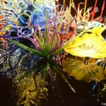 Het werk Mille Fiori van glaskunstenaar Dale Chihuly in het Groninger Museum in Groningen<br/>Copyright © JTravel.nl Het werk Mille Fiori van glaskunstenaar Dale Chihuly het Groninger Museum in Groningen / Copyright © JTravel.nl