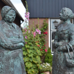 De vissersvrouwen van Oosterend<br/>Copyright © JTravel.nl De vissersvrouwen van Oosterend / Copyright © JTravel.nl