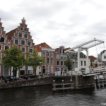 Gravenstenerbrug in Haarlem tijdens mijn wandeling tussen Haarlem en Zandvoort<br/>Copyright © JTravel.nl Gravenstenerbrug in Haarlem tijdens mijn wandeling tussen Haarlem en Zandvoort<br/>Copyright © JTravel.nl