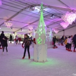 De de ijsbaan op de Grote Markt in Groningen<br/>Copyright © JTravel.nl De de ijsbaan op de Grote Markt in Groningen<br/>Copyright © JTravel.nl