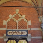 Aan de buitenkant van het stationsgebouw van Groningen<br/>Copyright © JTravel.nl Aan de buitenkant van het stationsgebouw van Groningen<br/>Copyright © JTravel.nl