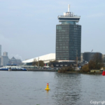Eye Filmmuseum en Amsterdam Lookout tijdens mijn wandeling in de haven van Amsterdam <br/>Copyright © JTravel.nl Eye Filmmuseum en Amsterdam Lookout tijdens mijn wandeling in de haven van Amsterdam <br/>Copyright © JTravel.nl
