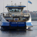 Veerpont naar het Oostelijk Havengebied tijdens mijn wandeling in de haven van Amsterdam <br/>Copyright © JTravel.nl Veerpont naar het Oostelijk Havengebied tijdens mijn wandeling in de haven van Amsterdam <br/>Copyright © JTravel.nl