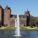 Kasteel Assumburg in Heemskerk tijdens mijn wandeling rond de buitenplaatsen van Heemskerk Kasteel Assumburg in Heemskerk tijdens mijn wandeling rond de buitenplaatsen van Heemskerk