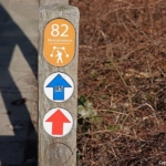 Routepaaltje 82 tijdens mijn wandeling rond de buitenplaatsen van Heemskerk Routepaaltje 82 tijdens mijn wandeling rond de buitenplaatsen van Heemskerk