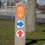 Routepaaltje 85 tijdens mijn wandeling rond de buitenplaatsen van Heemskerk Routepaaltje 85 tijdens mijn wandeling rond de buitenplaatsen van Heemskerk