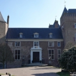 Kasteel Assumburg in Heemskerk tijdens mijn wandeling rond de buitenplaatsen van Heemskerk Kasteel Assumburg in Heemskerk tijdens mijn wandeling rond de buitenplaatsen van Heemskerk